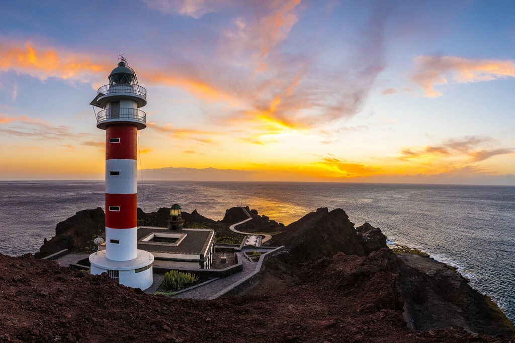 Faro Punta de Teno