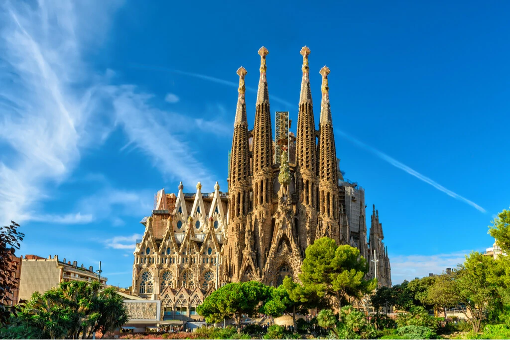 La Sagrada Familia en el centro de Barcelona